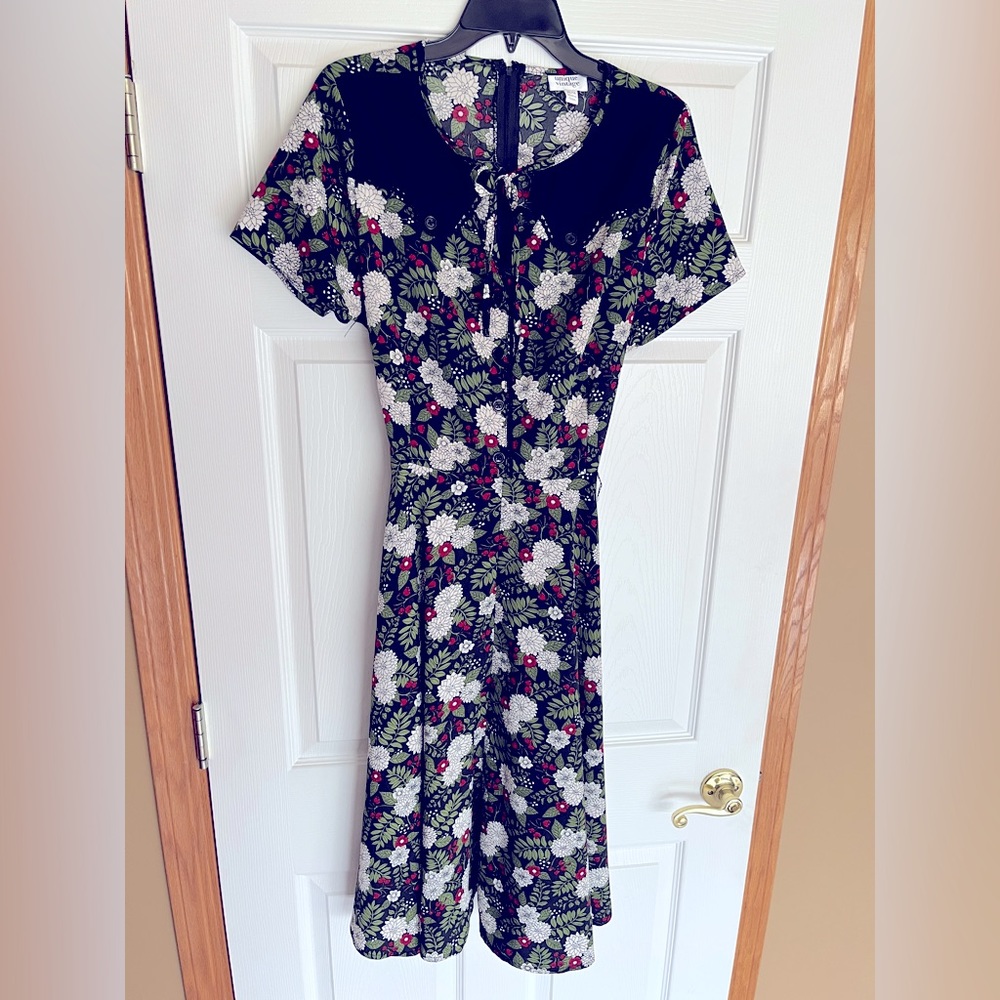 Unique Vintage floral dress